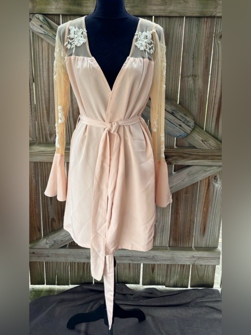 Robed with Love Hildy Pink Satin Bridesmaid Robe Floral Embroidered Details M